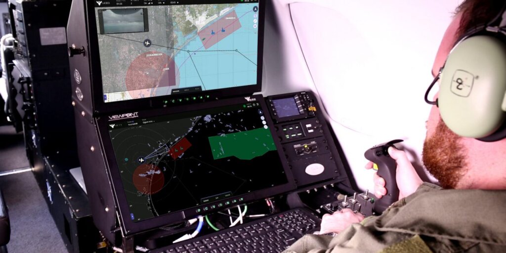 17" HD rugged, multi-platform use displays (aircraft and ground vehicle applications). 
